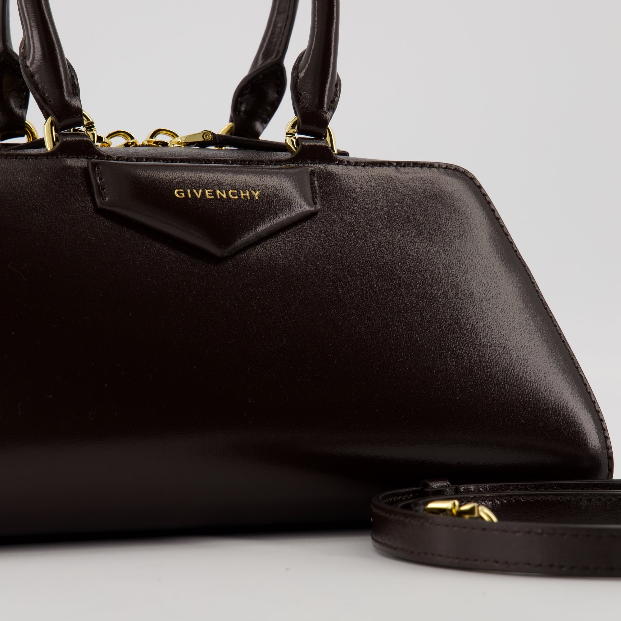 Sacs à main et épaule スモール アンティゴナ キューブ イースト-ウエスト バッグ Givenchy Marron Femme