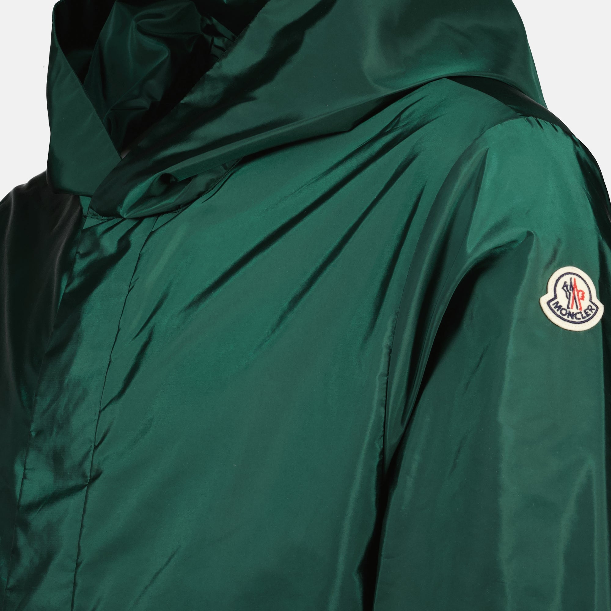 Image of the Grandas green windbreaker from the Moncler brand for Men - Spring-Summer 2026 - Detailed View_1