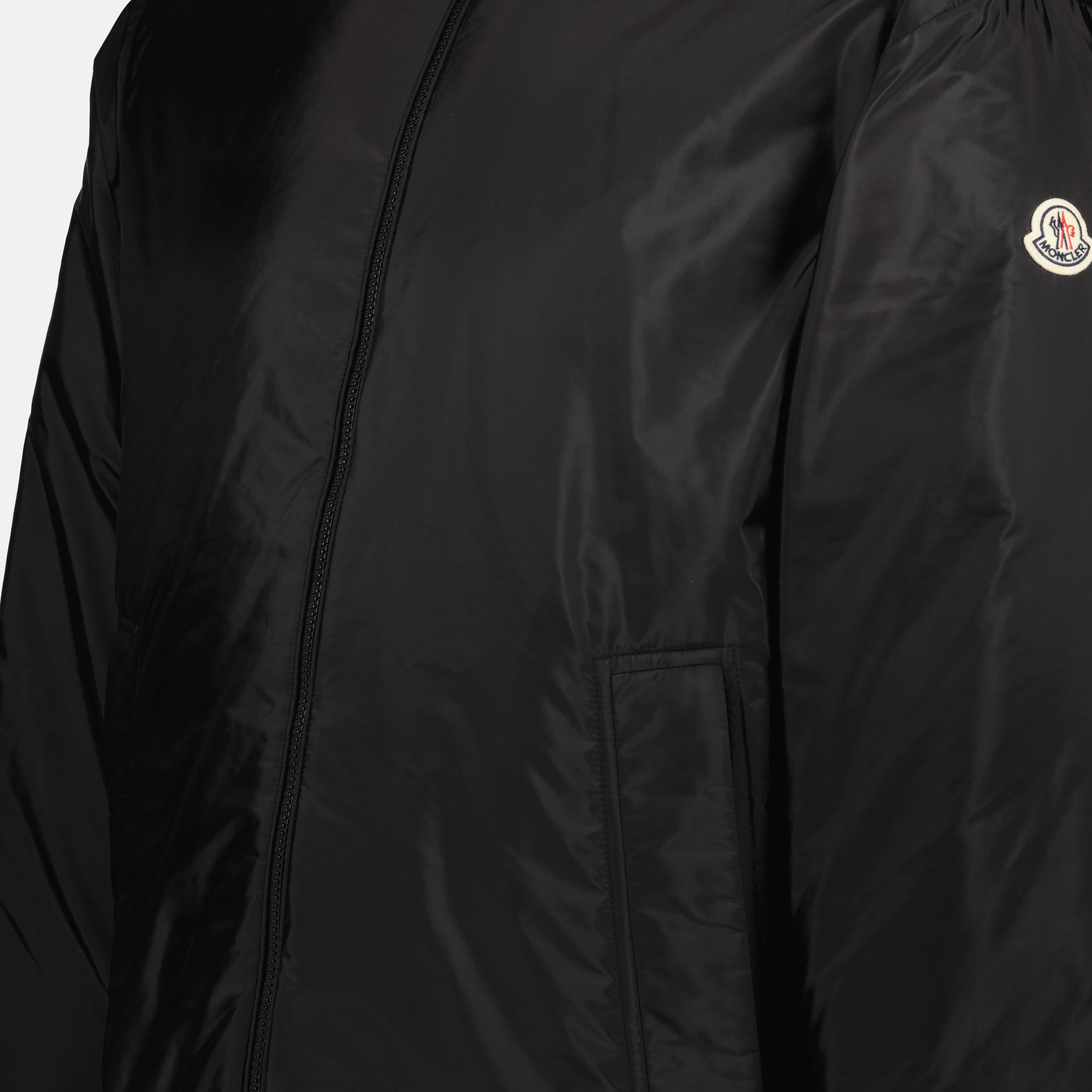 Image of the Moncler Men's Aubepine Down Jacket - Autumn-Winter 2025 - Detailed View 7