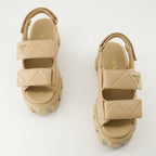 Zapatos abiertos Sandalias de Cuero Acolchado Prada Beige Femme