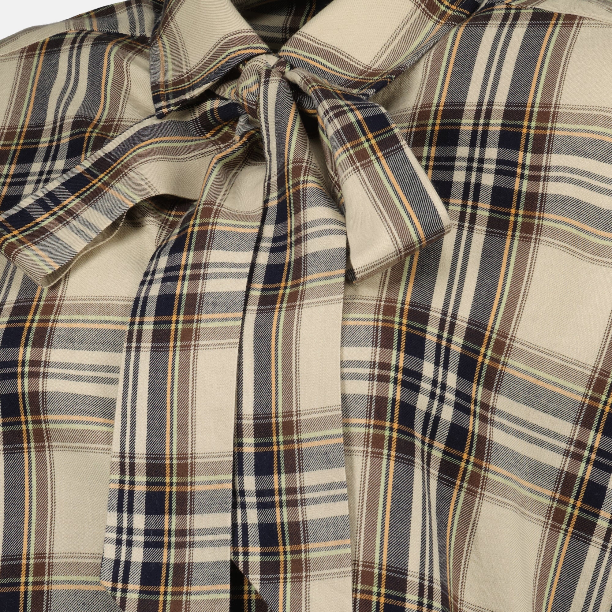 Image of the Cassandre shirt with bowtie from the Saint Laurent brand for Women - Autumn-Winter 2025 - Detailed View_1