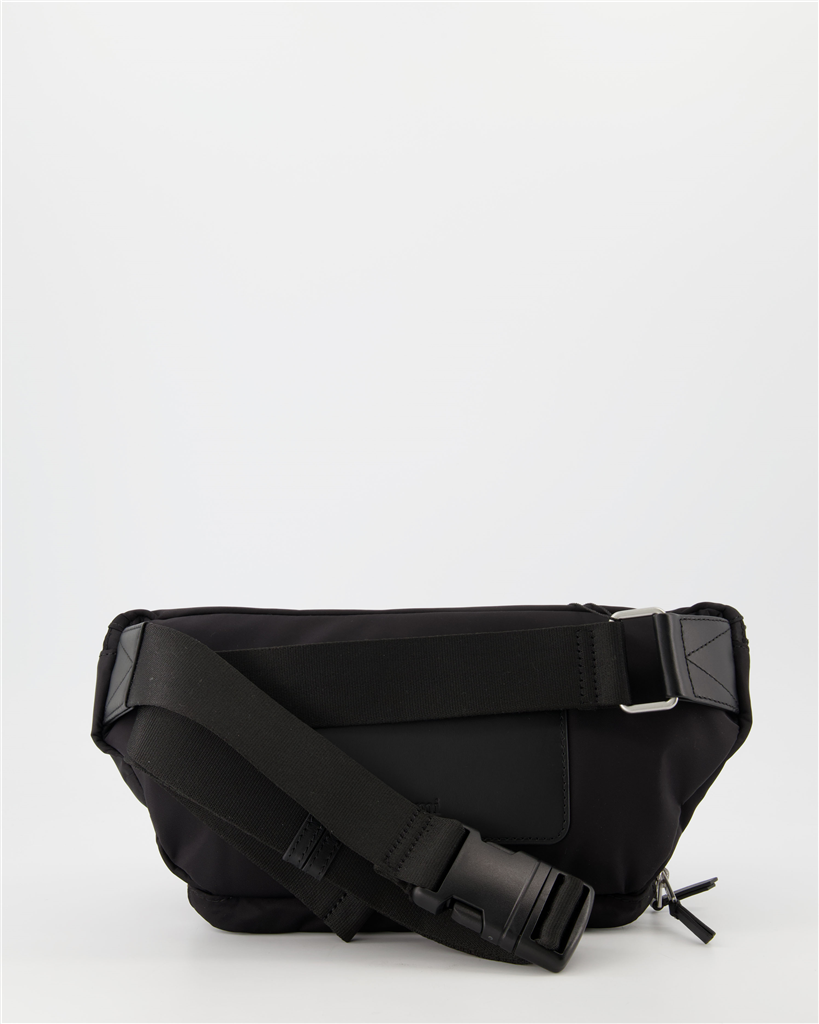 ベルトバッグ ULL160.902 001 noir Ami PARIS 黒 ユニセックス