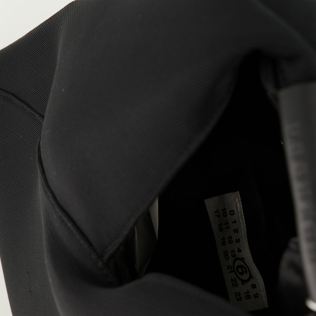 Sacs à main et épaule Bolsa Pequena Preta Japonesa Mm6 Noir Femme