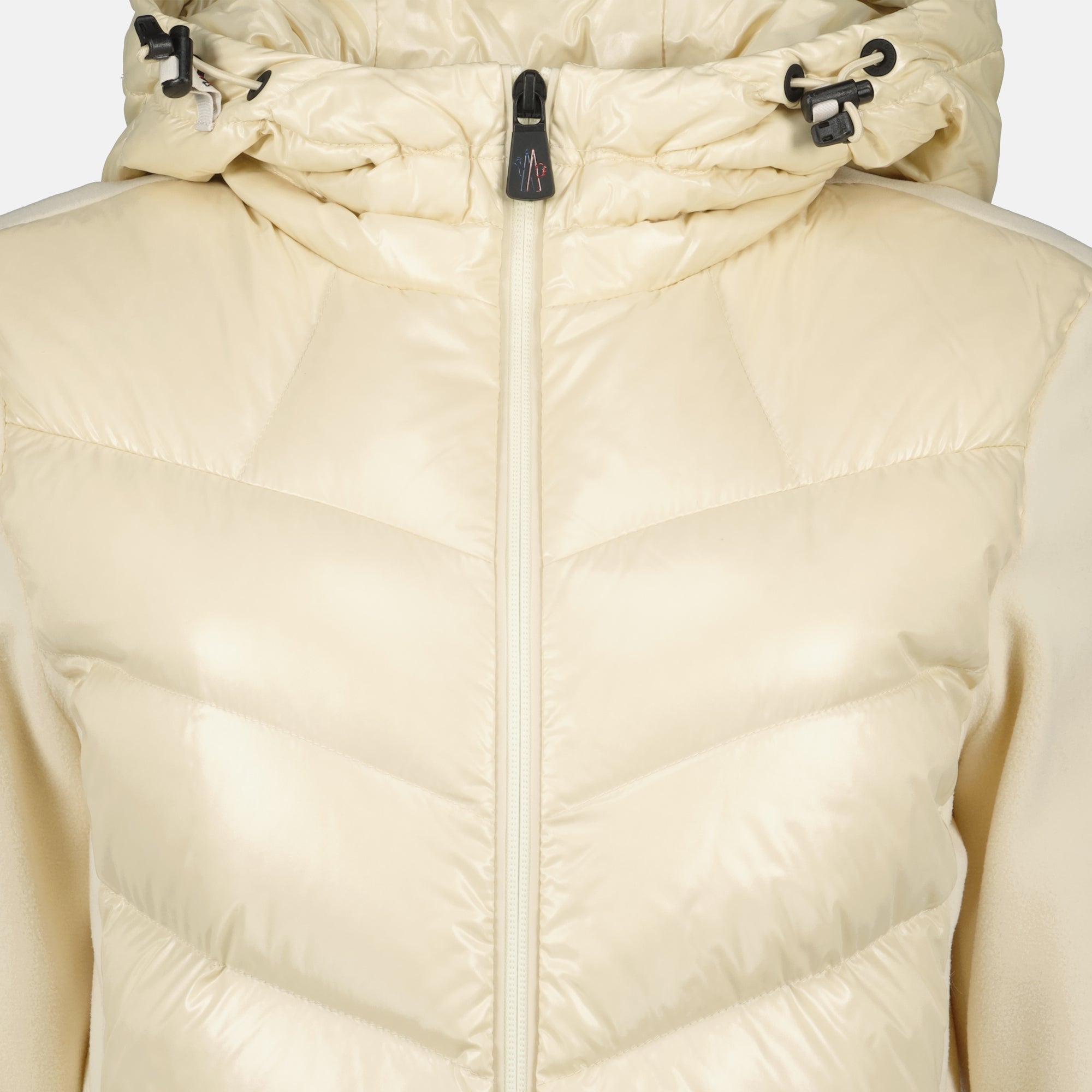Image de l'article Cardigan zippé de la marque Moncler Grenoble pour Femme - Saison Automne-Hiver 2025 - Vue détaillée_2