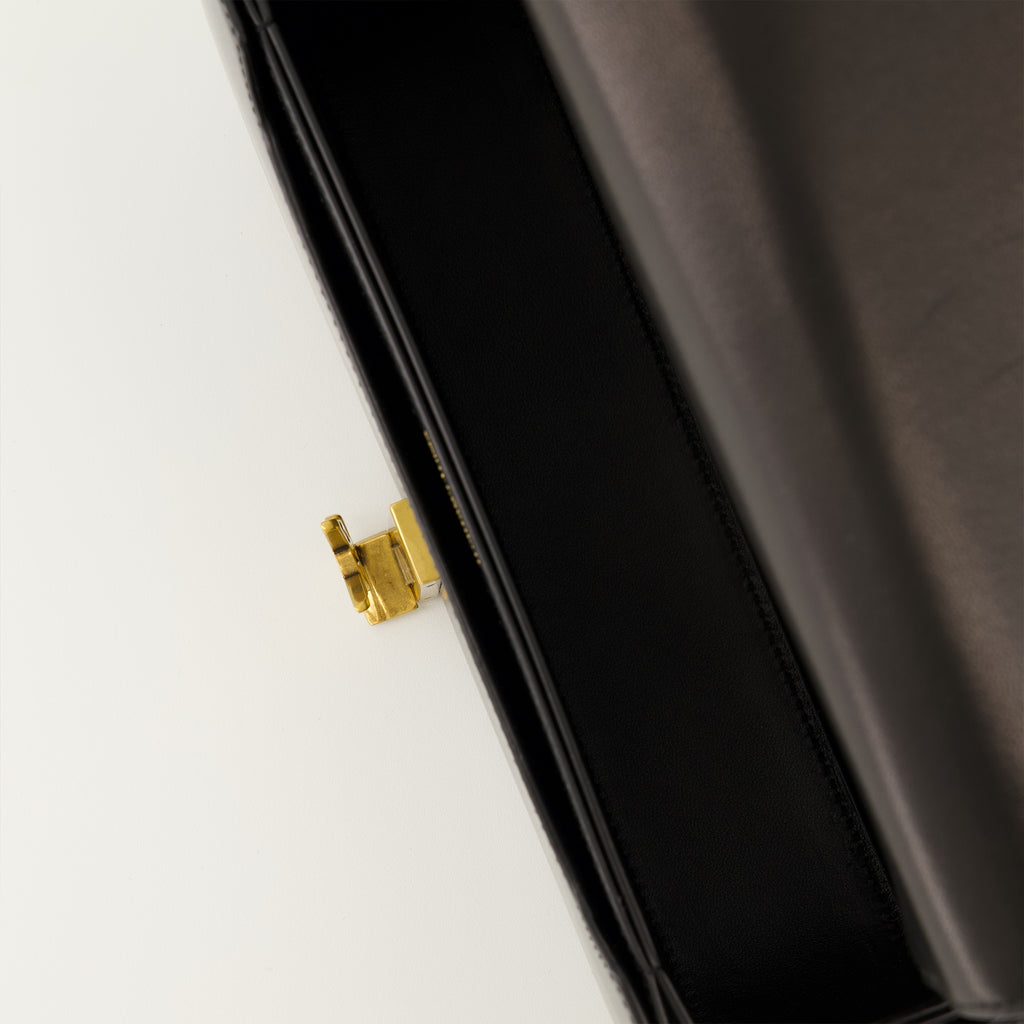 サン・ローランの女性用ボルテールバッグの画像 - 2025年秋冬 - 詳細ビュー_3