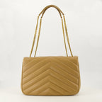 Imagem da Bolsa Loulou Grande da marca Saint Laurent para Mulheres - Coleção Outono-Inverno 2025 - Vista Traseira