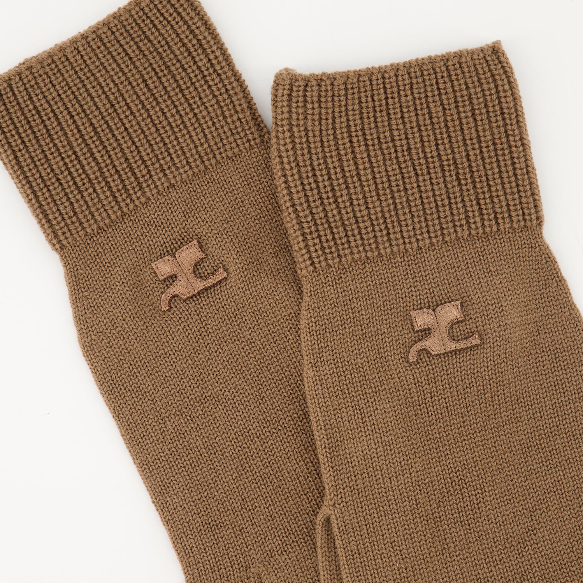 Image of the Courrèges AC mittens for Unisex - Autumn-Winter 2025 - Detailed View_3