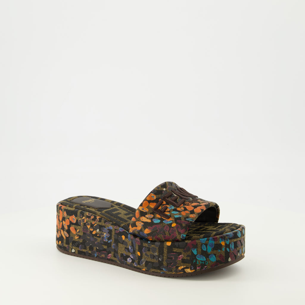 펜디 여성용 FF 플로럴 패턴 웨지 뮬의 이미지 - 2026 봄-여름 시즌 - 뒷면 보기