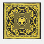 Écharpes, foulards et gants Foulard La Coupe des Dieux Versace Noir Femme