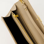 Image of the Cassandre chain wallet from the Saint Laurent brand for Women - Autumn-Winter 2025 - Detailed View_3