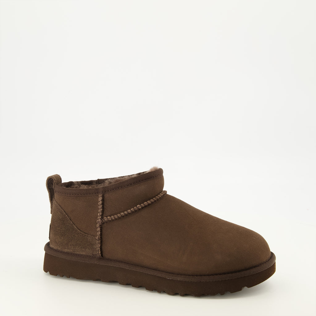 Bottines Klassische Ultra Mini Braune Stiefel Ugg Marron Femme