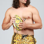 유니섹스용 바로코 프린트 럭비공 이미지 - Versace 브랜드 - 2021 봄-여름 시즌 - 세부 보기 3