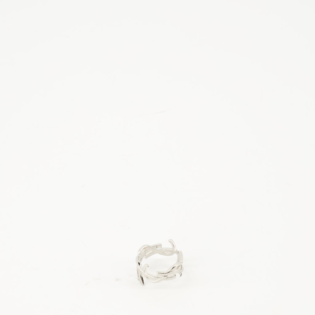 Image of the Cassandre Ring by Saint Laurent for Women - Autumn-Winter Season 2025 - Detailed View 3
