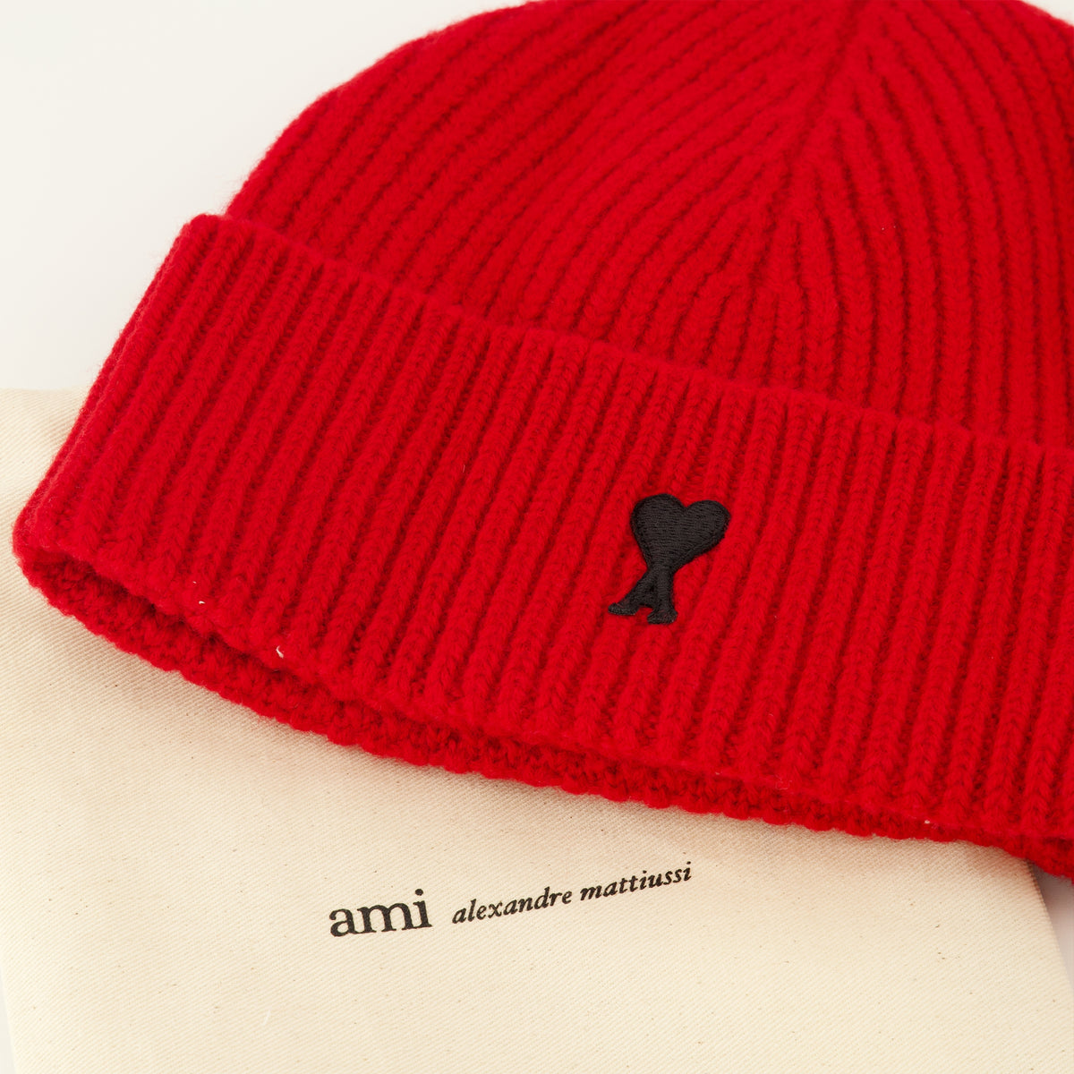 Chapeaux, casquettes et bonnets Red Wool Beanie Ami PARIS Rouge Unisexe