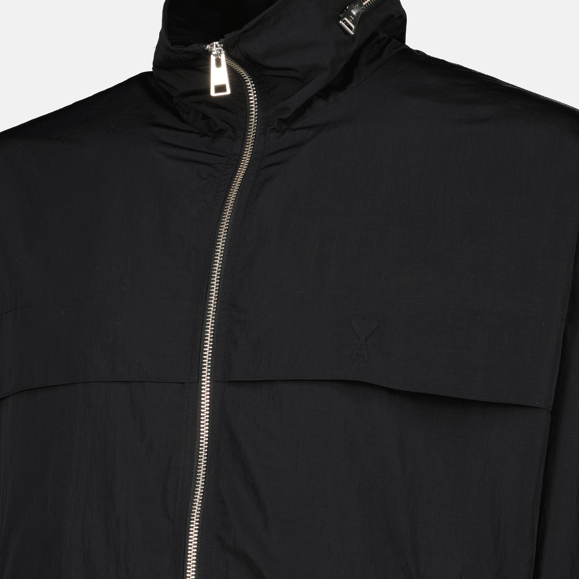 Image de l'article Blouson Ami de coeur en nylon noir de la marque Ami PARIS pour Homme - Saison Printemps-Été 2026 - Vue détaillée_1