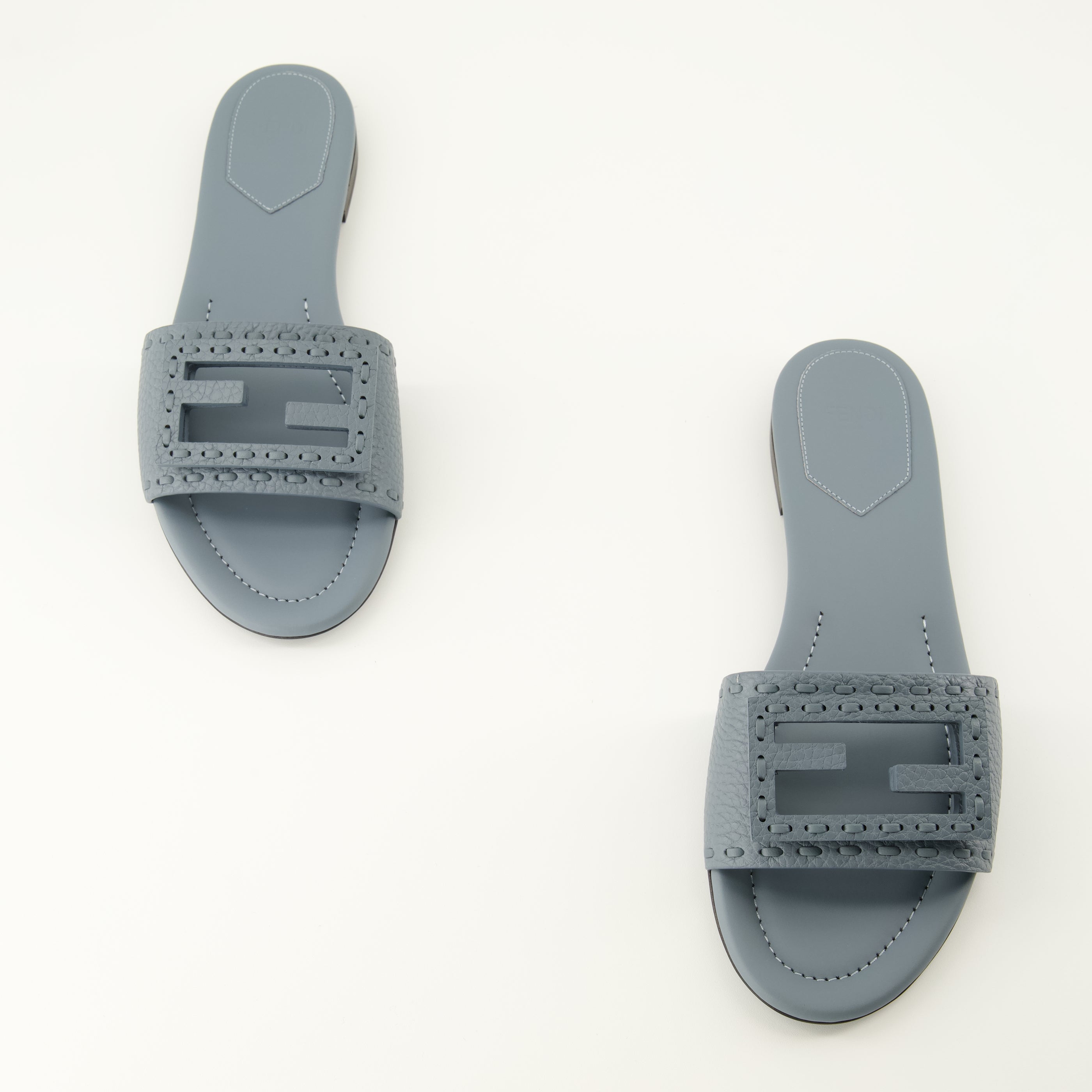 Chaussures ouvertes Mules Baguette de Cuero Azul Fendi Bleu Femme