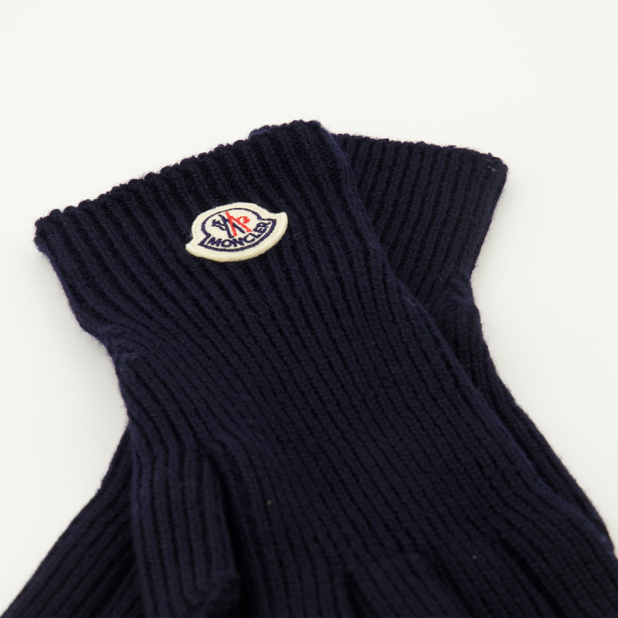 Image de l'article Gants en laine de la marque Moncler pour Homme - Saison Automne-Hiver 2025 - Vue détaillée_2