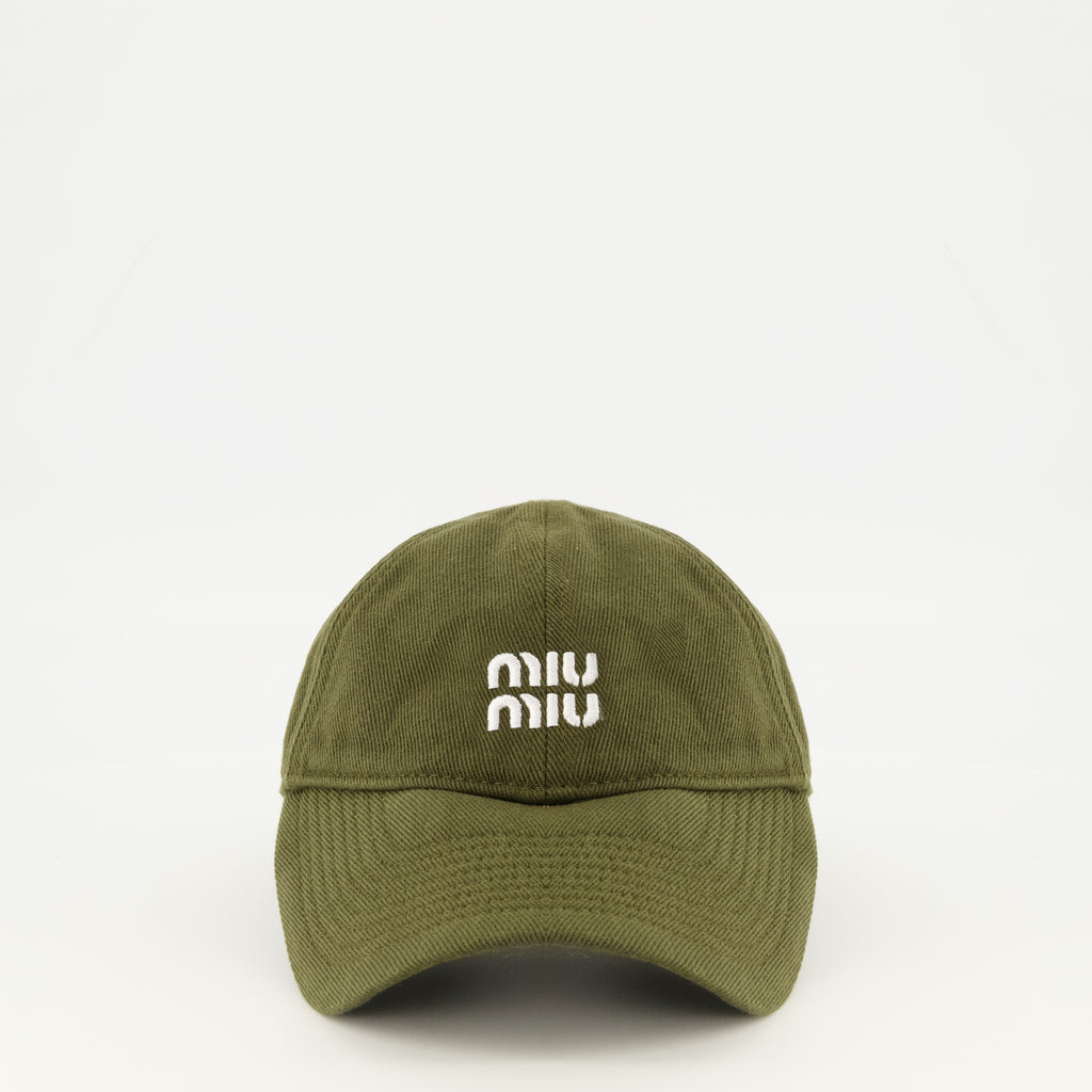 Image de l'article Casquette en denim kaki de la marque Miu Miu pour Femme - Saison Printemps-Été 2026 - Vue de Face