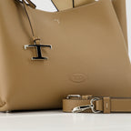 Sacs cabas Petit cabas en cuir Tod's Marron Femme