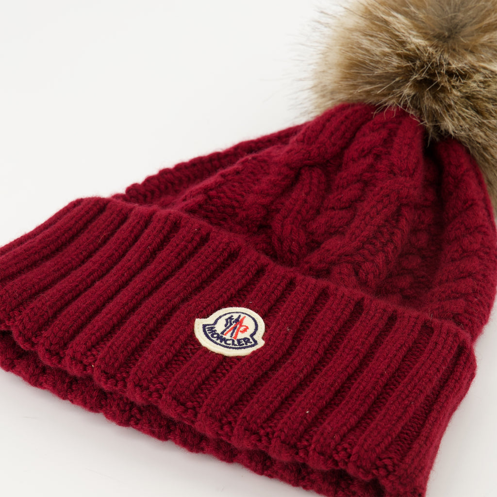 Image of the Moncler Women's Cashmere Beanie with Pom-Pom - Fall-Winter 2025 - Detailed View 2