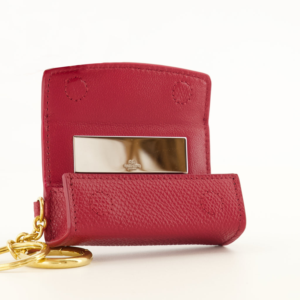 Lifestyle 레드 색상의 VLogo 가죽 참 Valentino Garavani Rouge Femme