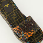Image de l'article Mules compensées à motif FF floral de la marque Fendi pour Femme - Saison Printemps-Été 2026 - Vue détaillée_4