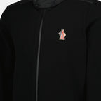 Imagen de la sudadera con cremallera de forro polar negro de Moncler Grenoble para Hombre - Temporada Otoño-Invierno 2025 - Vista Detallada_1
