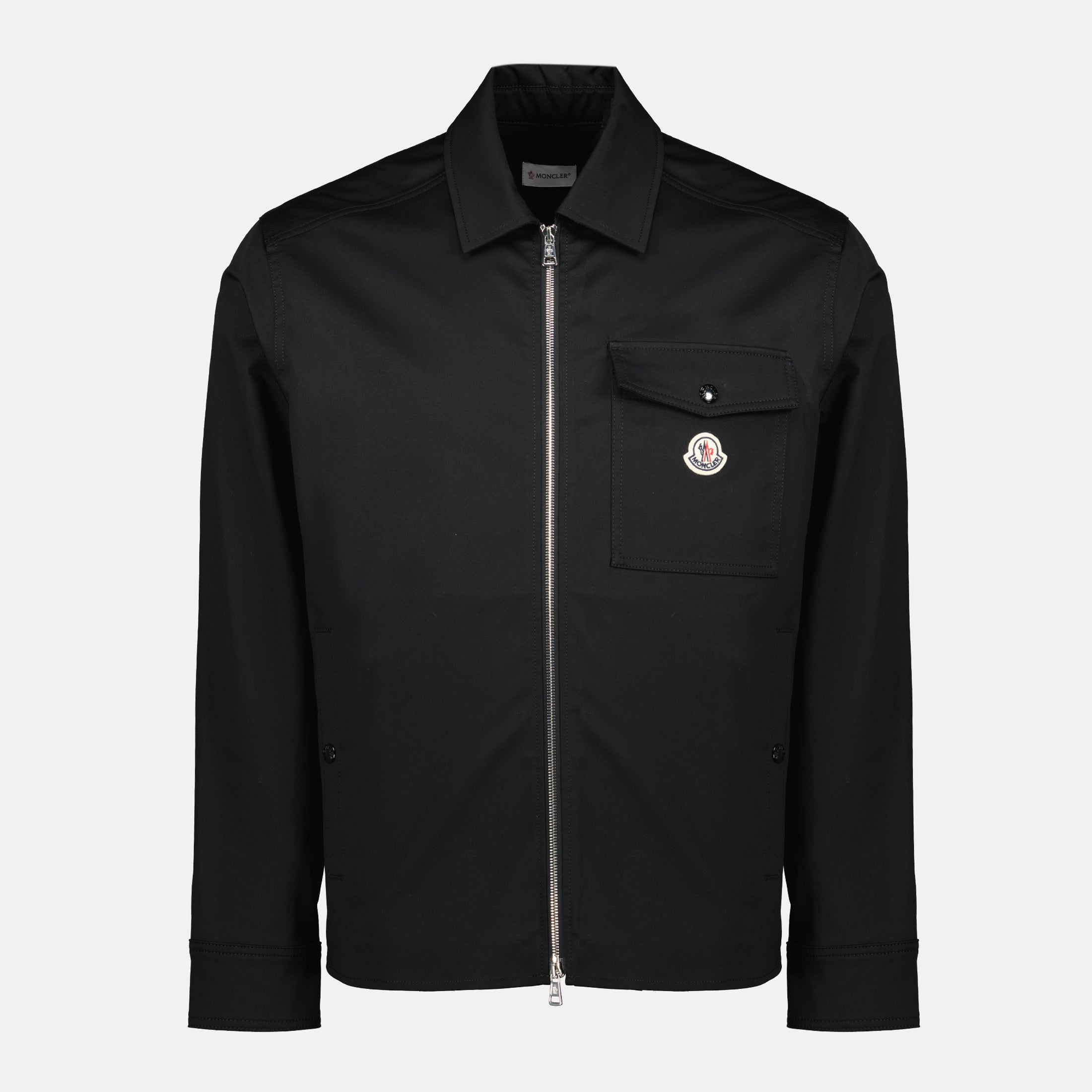 Image de l'article Surchemise en gabardine bleu marine de la marque Moncler pour Homme - Saison Printemps-Été 2026 - Vue de Face