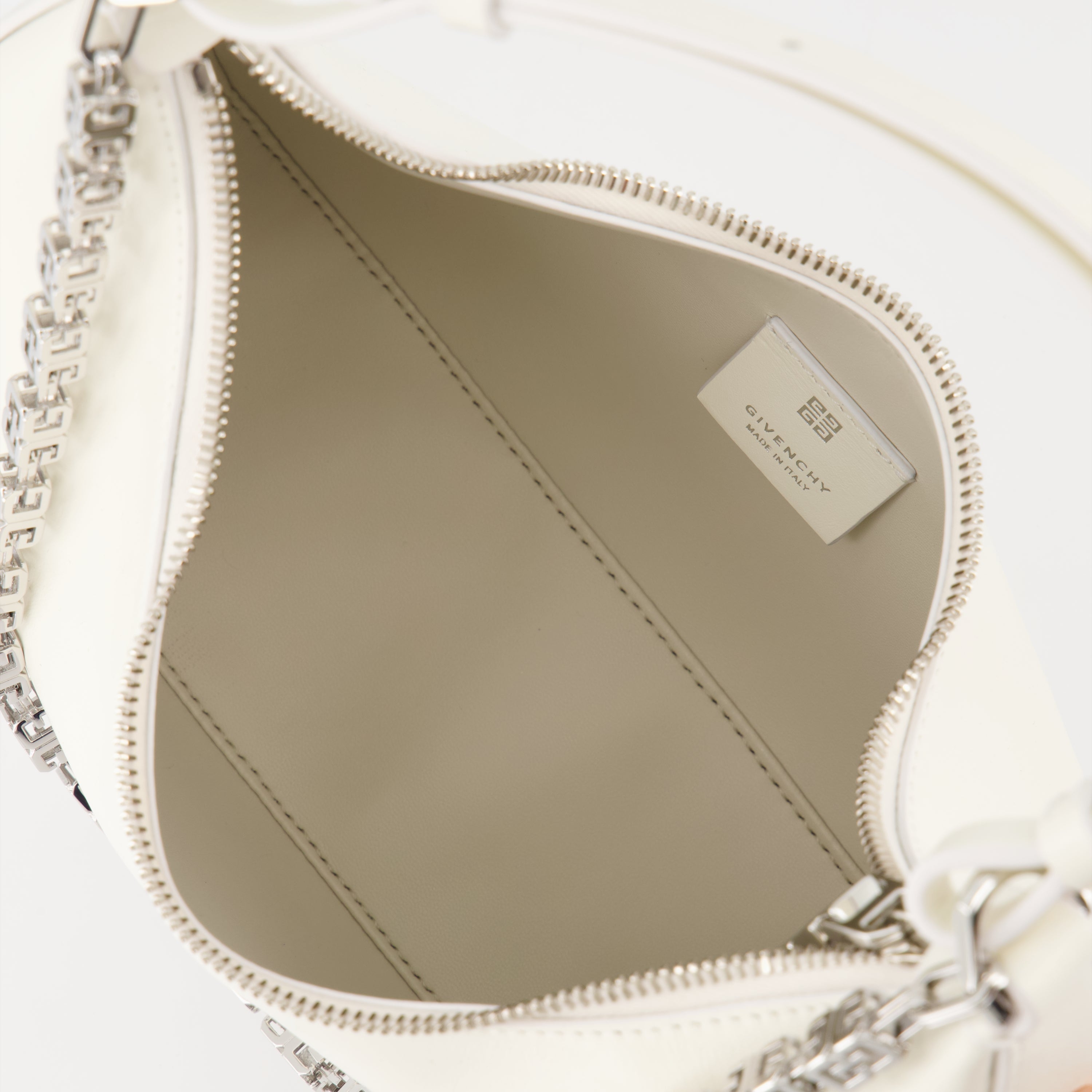 ハンドバッグ・ショルダーバッグ BB50LGB1A4 105 ivory Givenchy ベージュ Femme