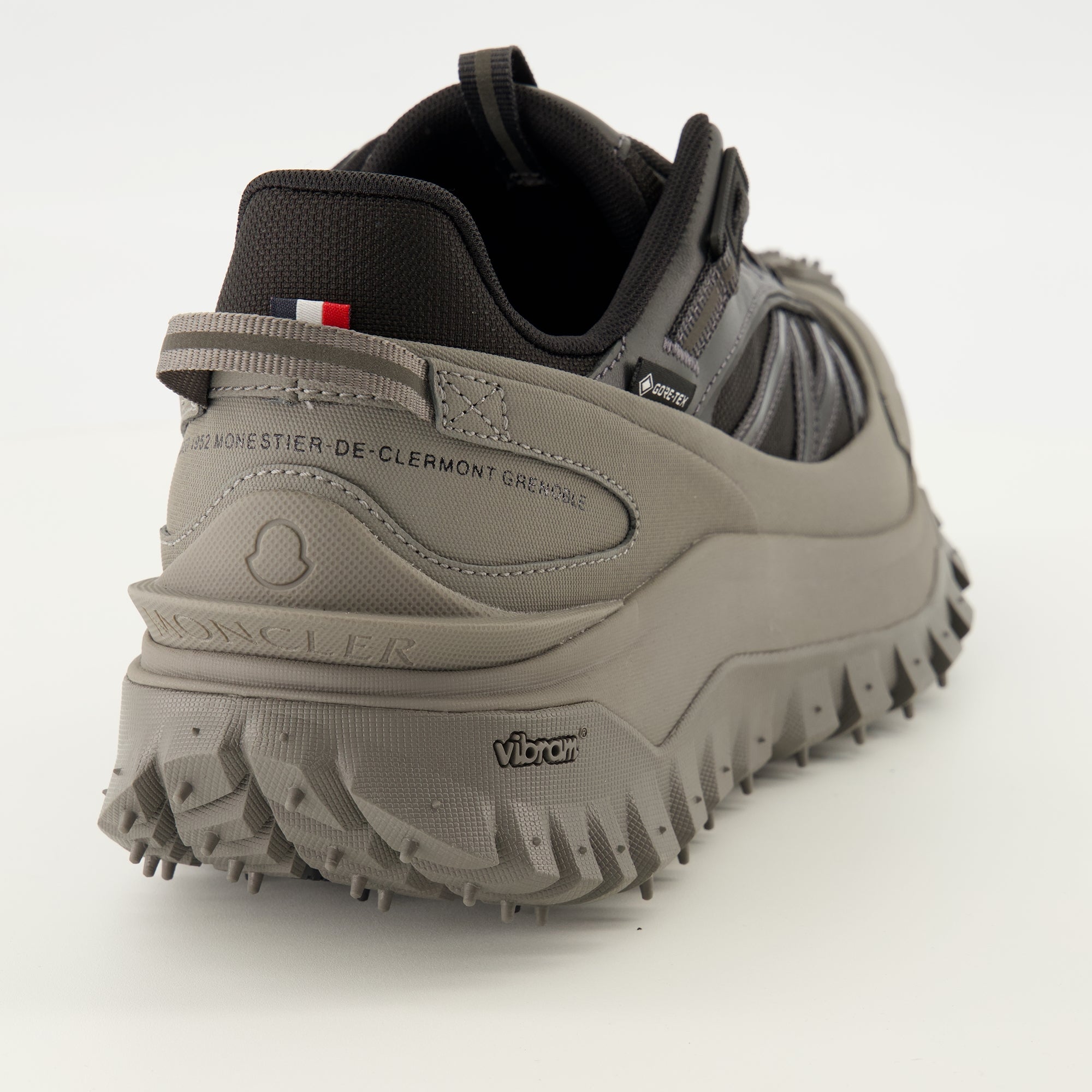 Baskets トレイルグリップ GTX グレー スニーカー Moncler Gris Homme