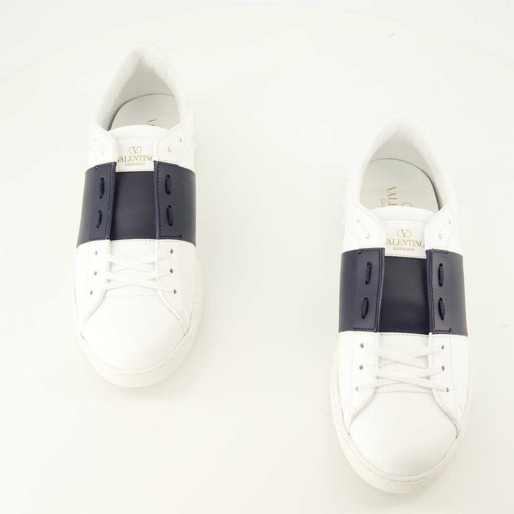 Baskets ホワイトとネイビーブルーのオープンスニーカー Valentino Garavani Blanc Homme