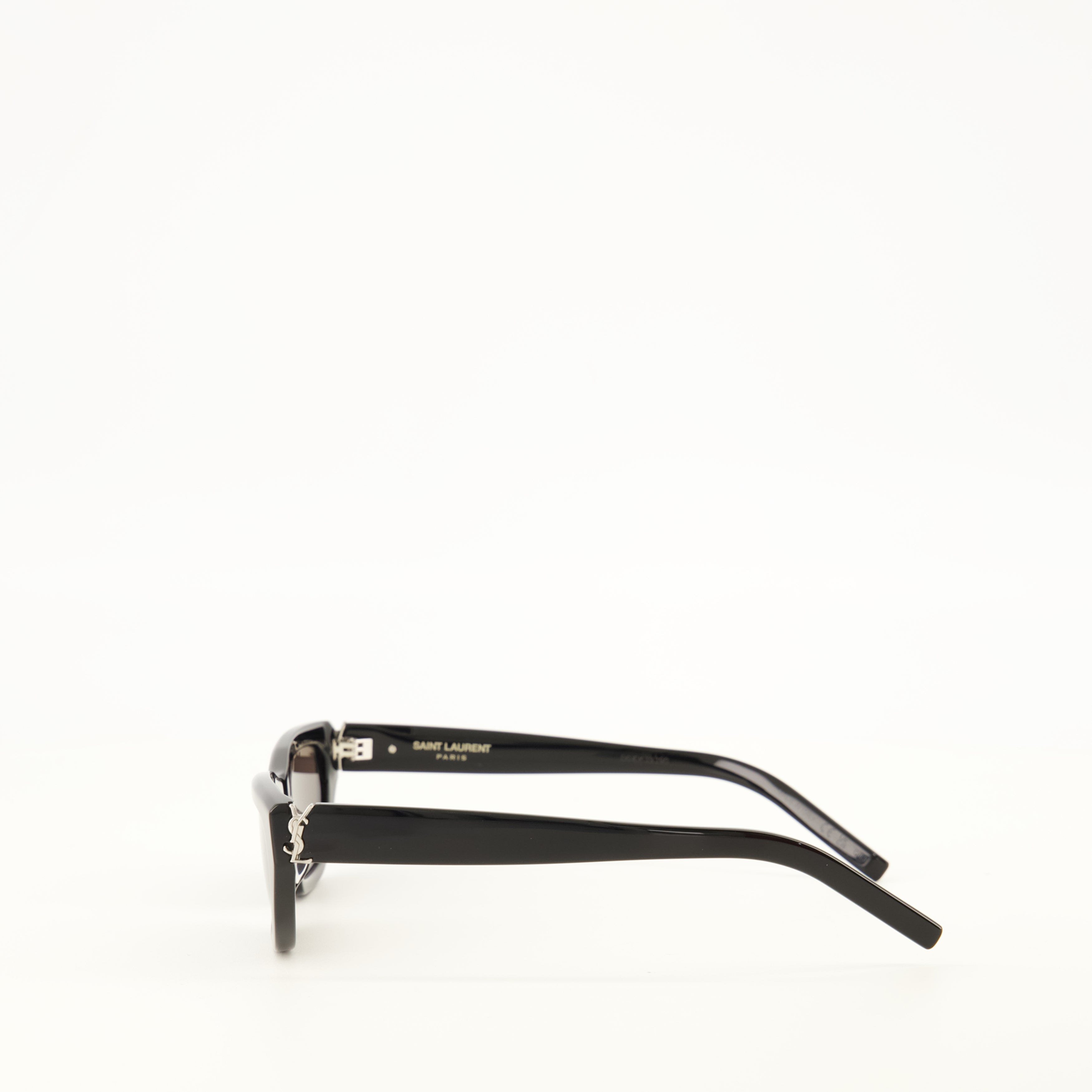 Lunettes SL M126 Schwarze Sonnenbrille Saint Laurent Noir Femme