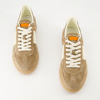 Baskets Zapatillas UpVillage Valentino Garavani Marron Homme