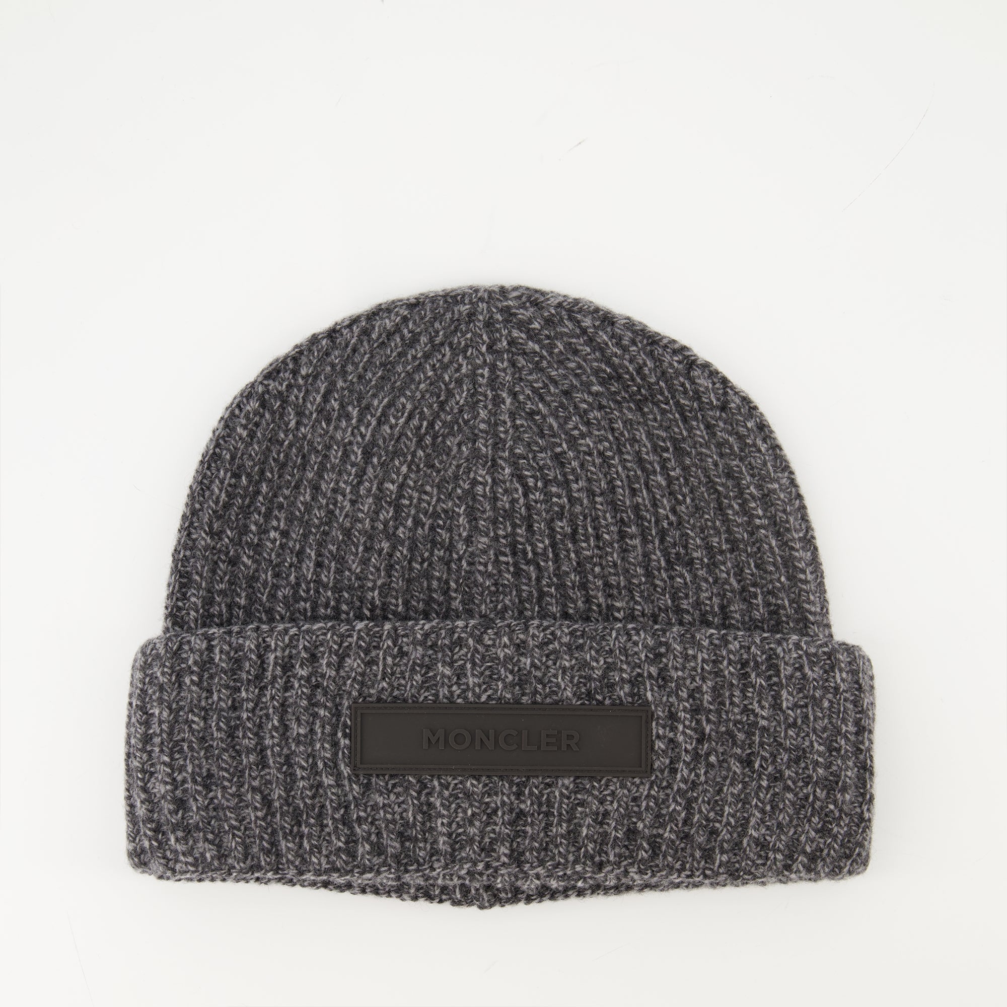 Image of the Moncler Men's Wool and Cashmere Beanie - Autumn-Winter 2025 - Front View