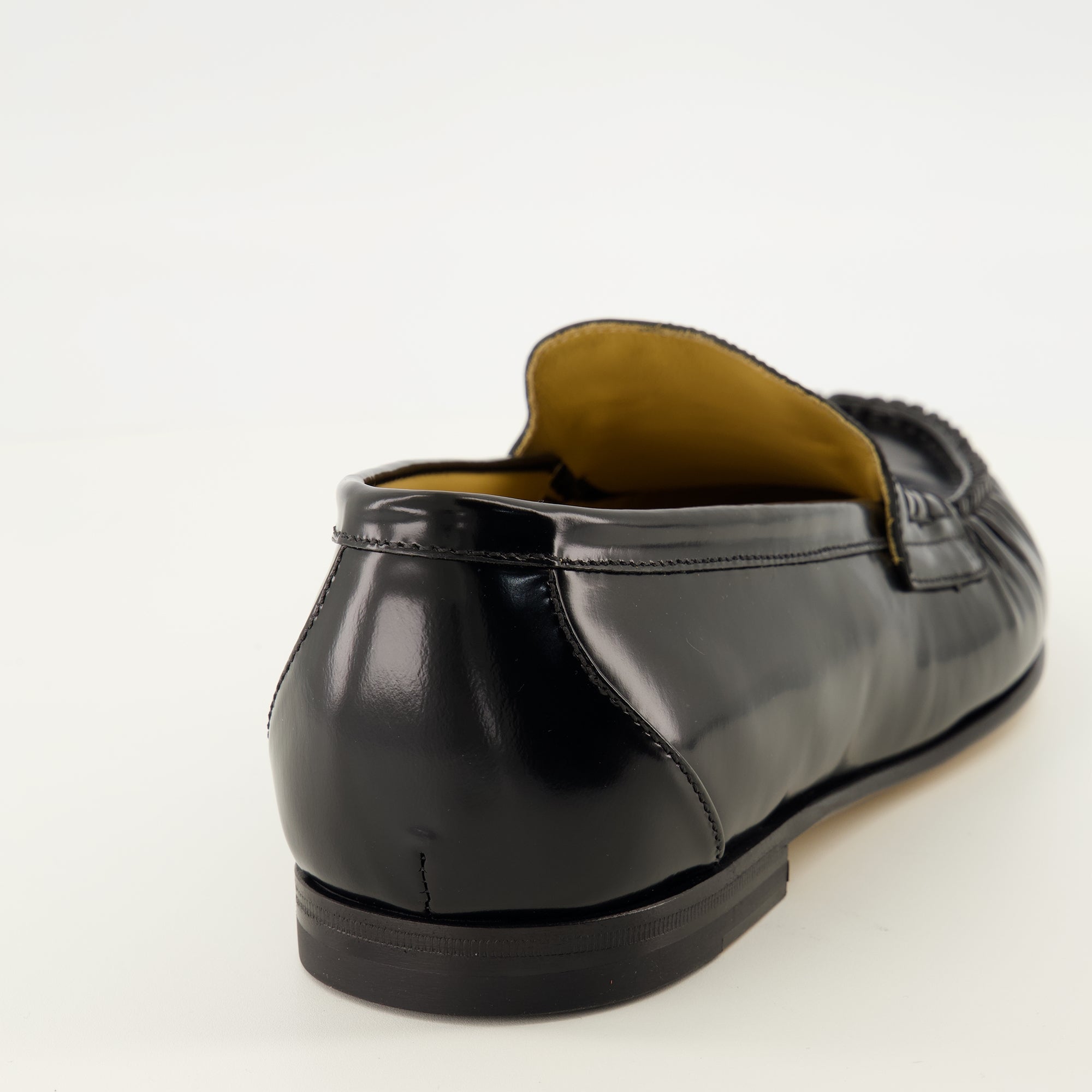 Mocassins Scrunch Schwarze Leder Slipper Fendi Noir Homme