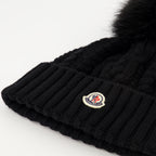 Imagen del artículo Gorra de cachemire con pompón de la marca Moncler para Mujer - Temporada Otoño-Invierno 2025 - Vista Detallada 2
