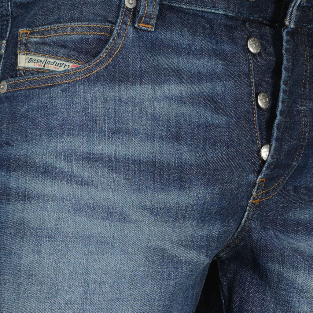 Imagen del artículo jeans D-Vyl 1993 L.34 de la marca Diesel para Hombre - Temporada Otoño-Invierno 2025 - Vista Detallada_1