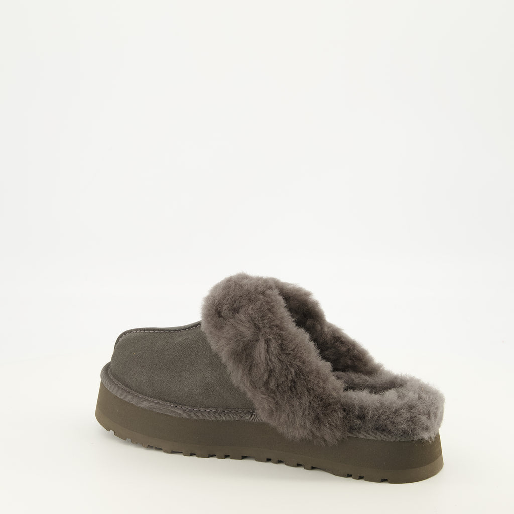 Chaussures ouvertes Grau Disquette Mules Ugg Gris Femme