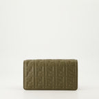 Crossbody bags Portefeuille en cuir à chaîne Fendi Green Femme