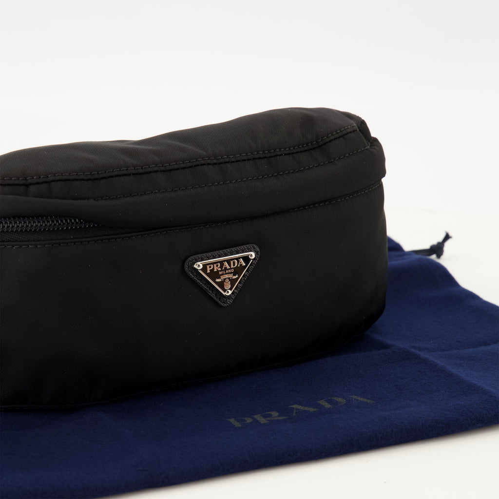 Sacs banane Sac banane en Re-nylon noir Prada Noir Homme