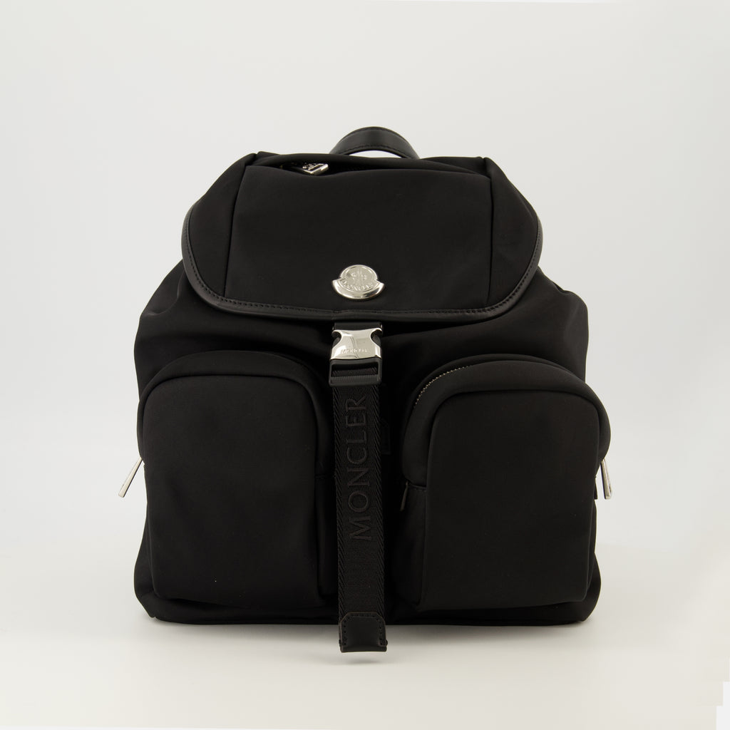 여성을 위한 Moncler 브랜드의 New Trick 검은색 백팩 이미지 - 봄-여름 2026 - 정면 보기