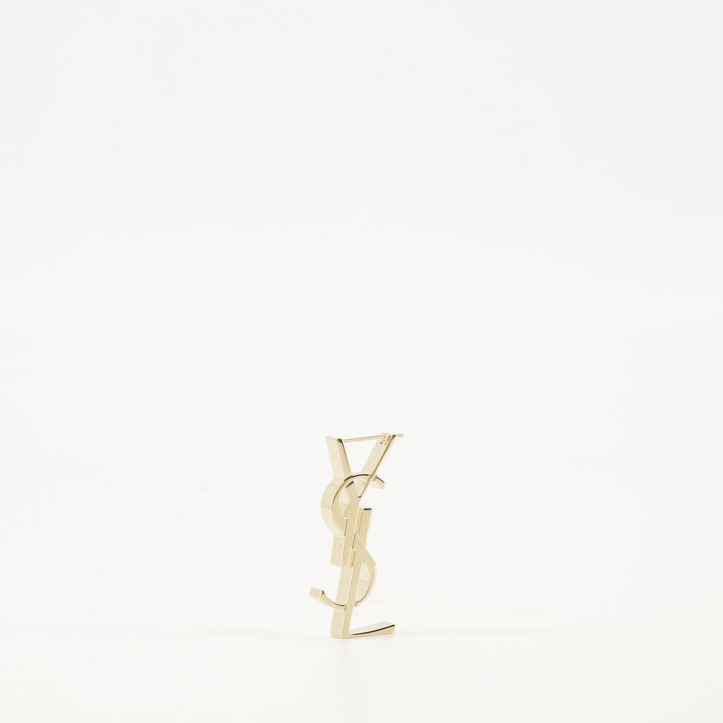 Image of the Cassandre earring from the Saint Laurent brand for Women - Fall-Winter 2025 - Back View