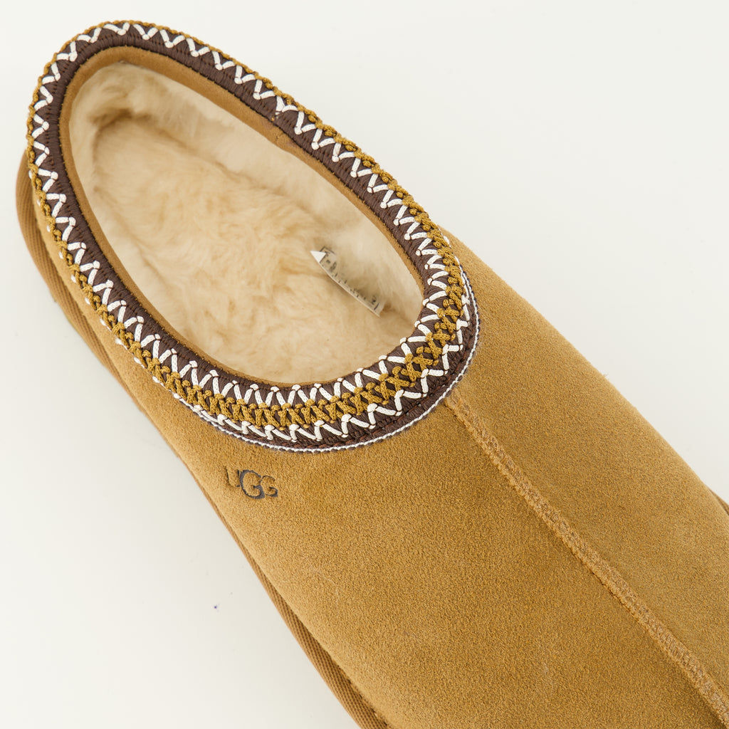 Bild der Ugg Tasman II braunen Mules für Frauen - Herbst-Winter 2025 Saison - Detaillierte Draufsicht