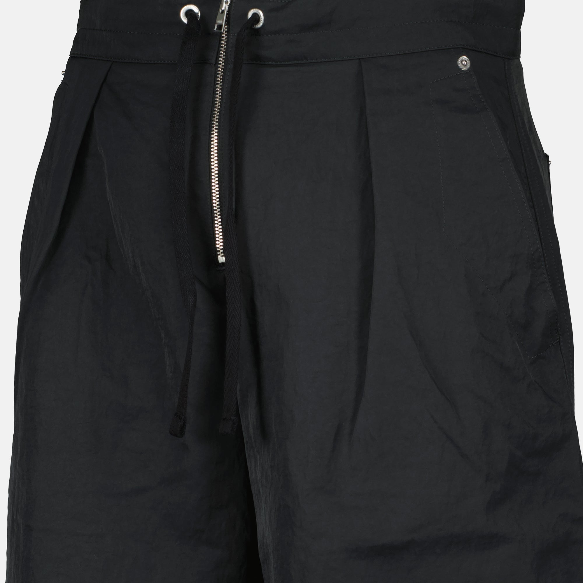 Image de l'article Pantalon zippé de la marque Ami PARIS pour Homme - Saison Automne-Hiver 2025 - Vue détaillée_1