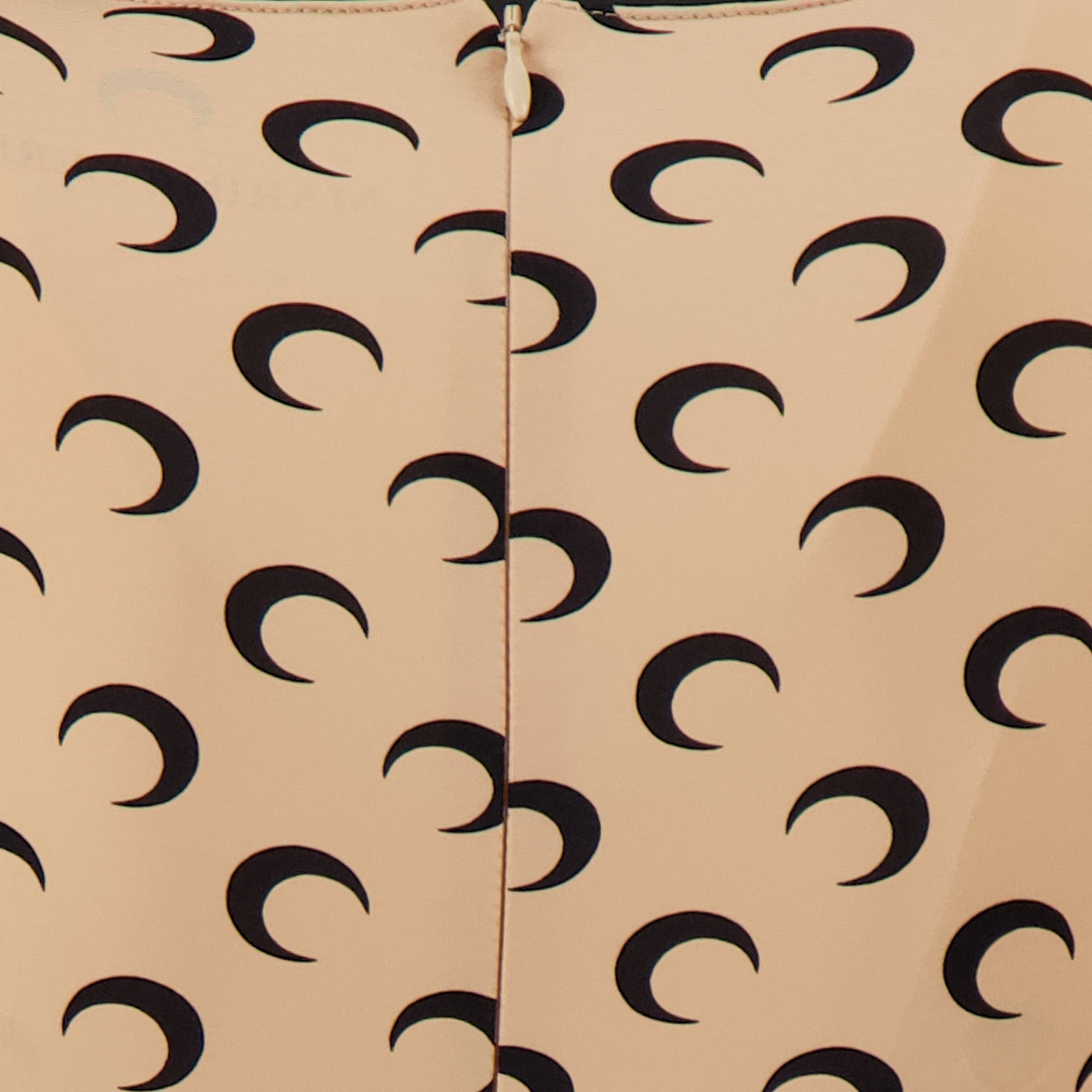 Image de l'article Combinaison longue Jersey Moon beige de la marque Marine Serre pour Femme - Saison Automne-Hiver 2025 - Vue détaillée_2