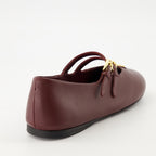 Imagen de las ballerinas de cuero para mujer de la marca Prada - Temporada Otoño-Invierno 2025 - Vista trasera