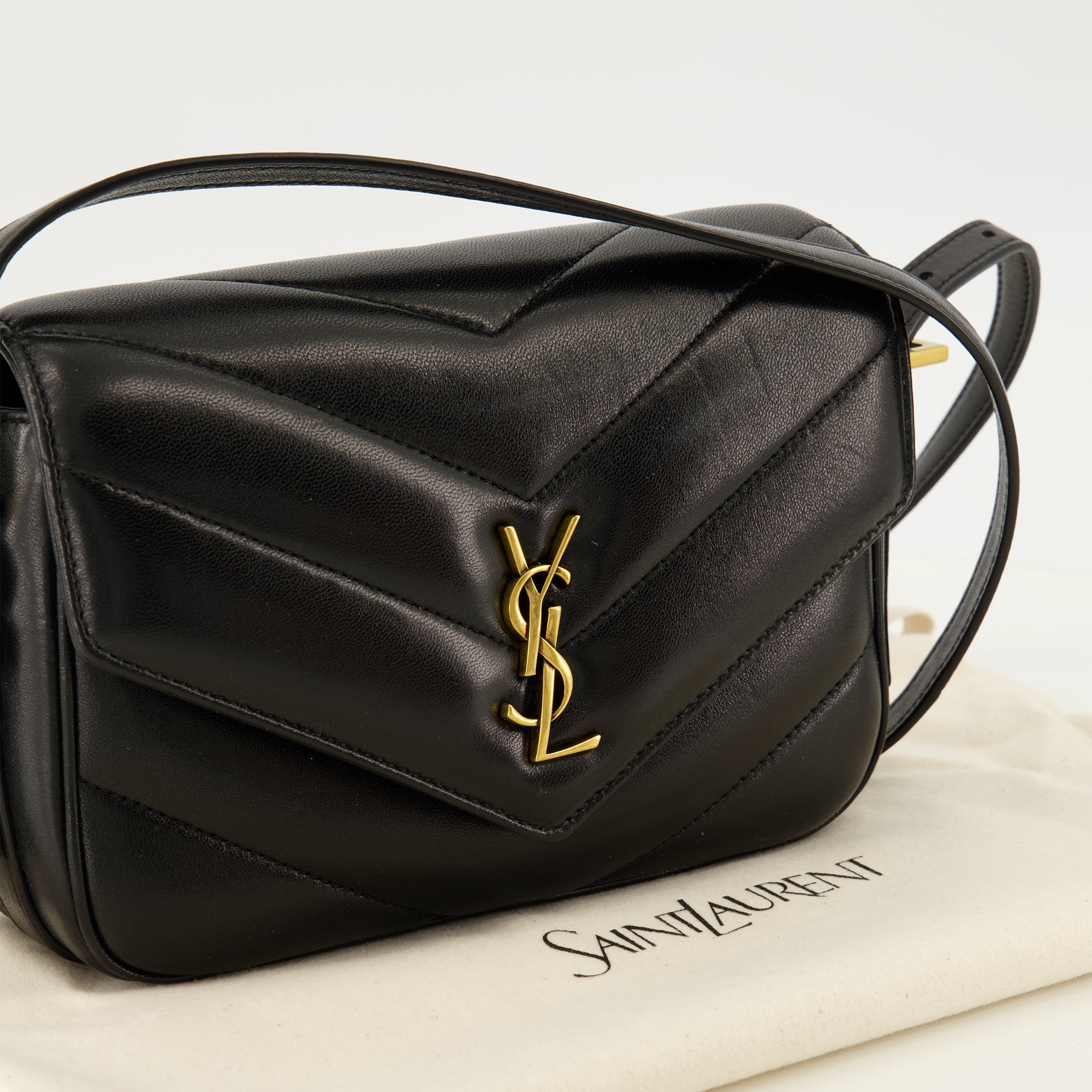 Sacs à main et épaule Loulou Toy Bag em Couro Preto Saint Laurent Noir Femme