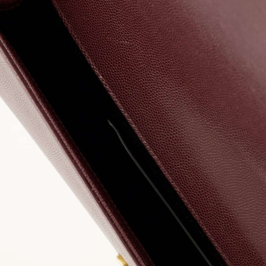 Image de l'article Pochette Kate Clutch bordeaux de la marque Saint Laurent pour Femme - Saison Printemps-Été 2026 - Vue détaillée_3