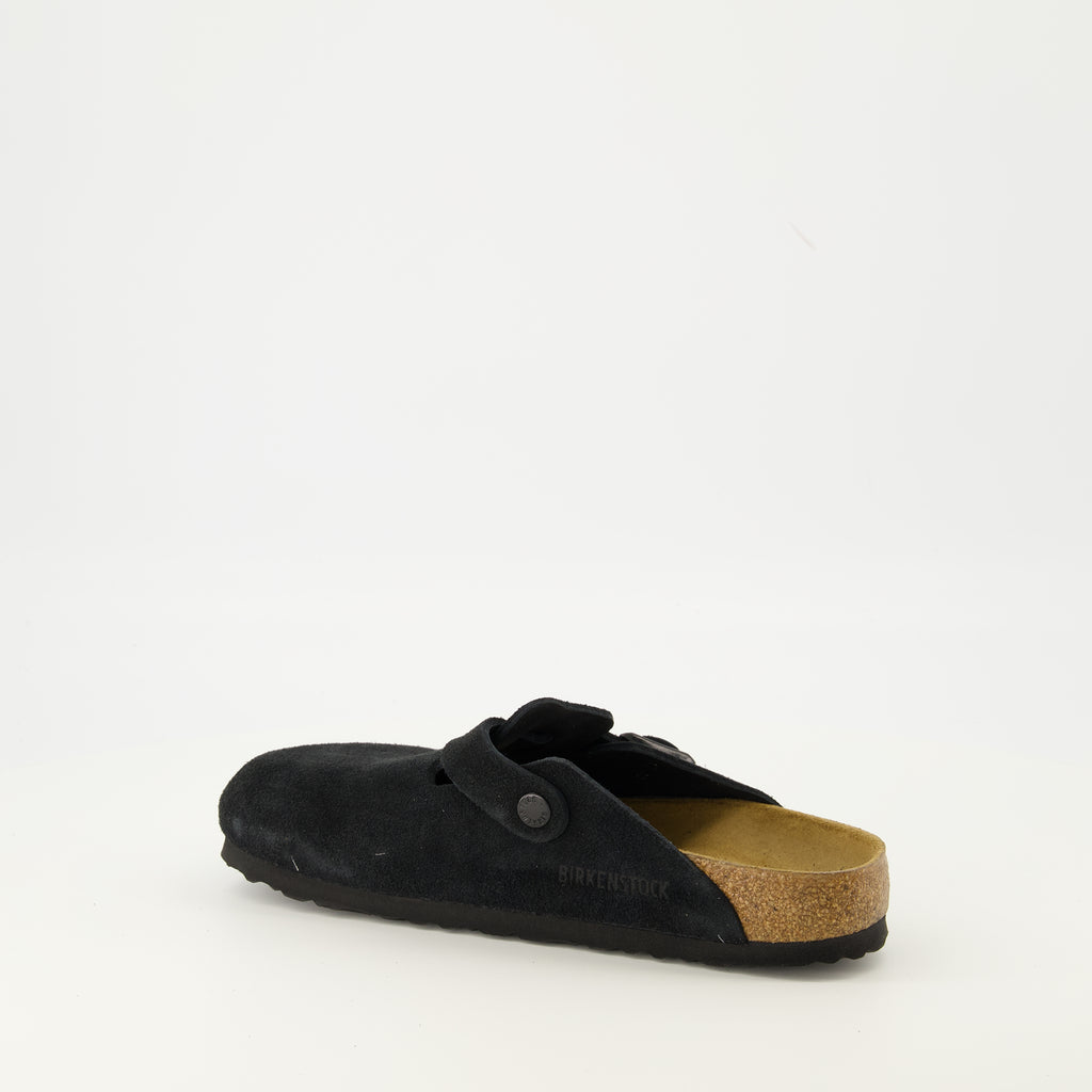 Image de l'article Mules Boston de la marque Birkenstock pour Unisex - Saison Automne-Hiver 2025 - Vue trois quarts arrière droite