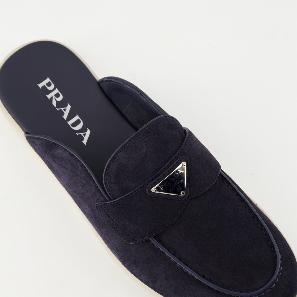 Chaussures ouvertes Mules en cuir velours Prada Bleu foncé Homme